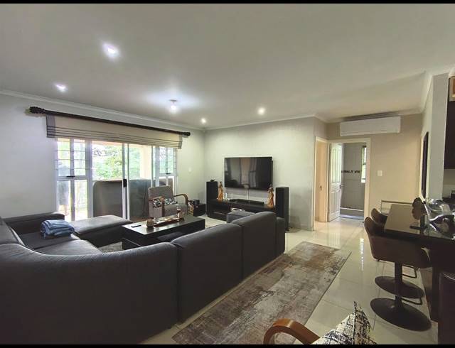 3 BEDROOM APARTMENT FOR SALE IN SHORTENS COUNTRY ESTATE